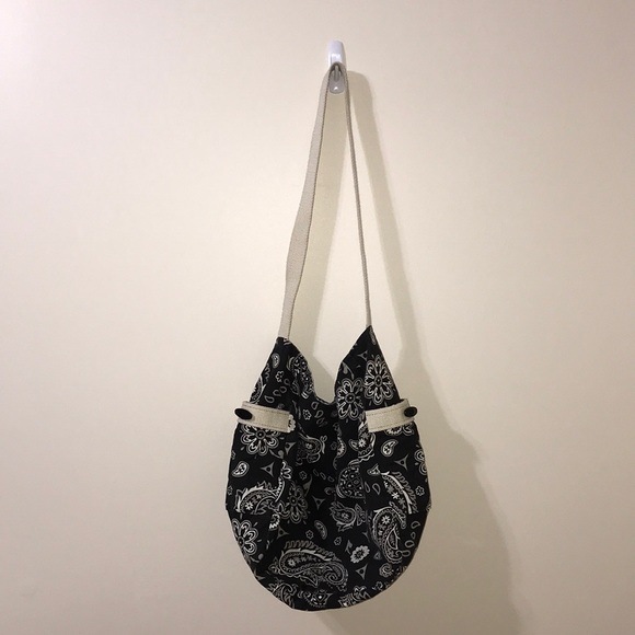 Perfect Carry-All - Picture 5 of 5